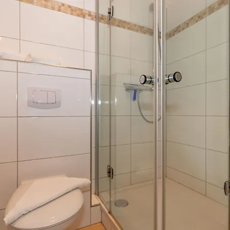 Sonne, Sauna Und Lejlighed *