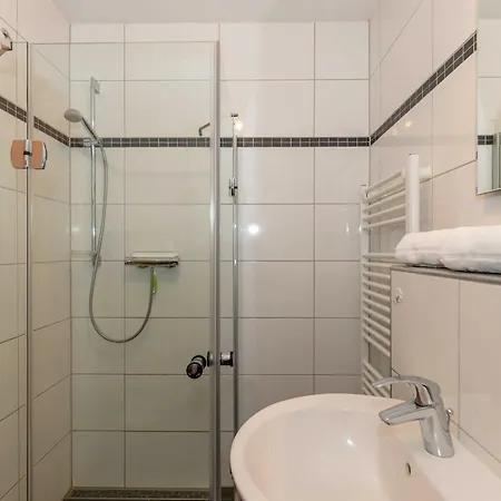 Sonne, Sauna Und Lejlighed Neu Gaarz